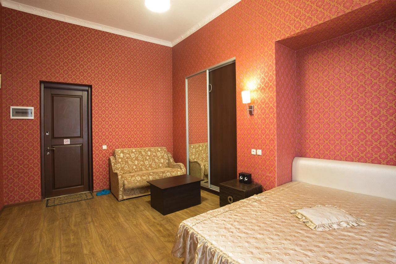 Rymarska Apart Hotel Kharkiv Bagian luar foto