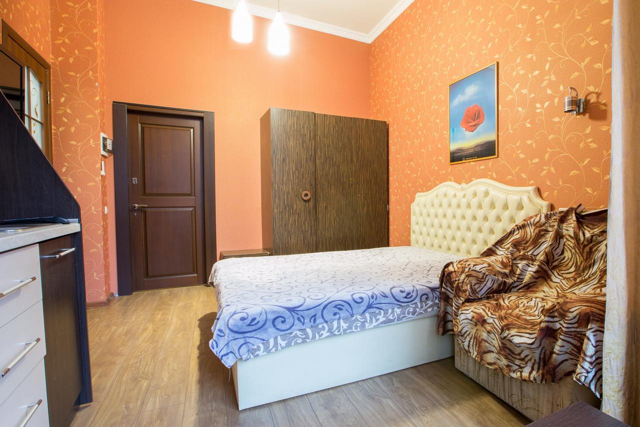 Rymarska Apart Hotel Kharkiv Bagian luar foto
